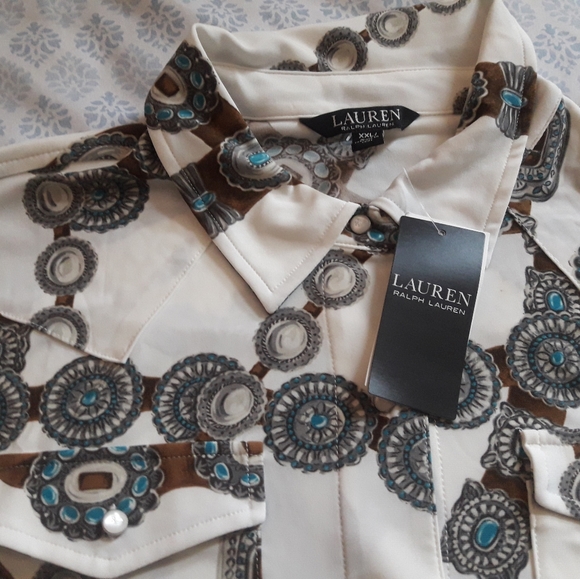 RALPH LAUREN printed top with button front - Picture 11 of 12